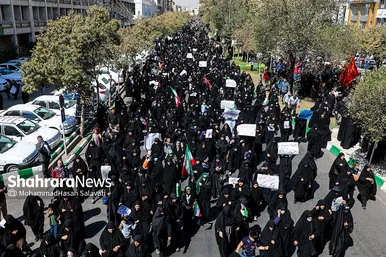 راهپیمایی مردم مشهد در محکومیت اغتشاشات اخیر و تشییع شهدای مدافع امنیت