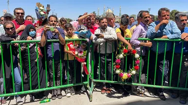 بازگشت اولین کاروان حجاج خراسانی 