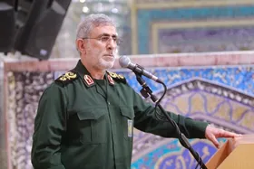 سردار قاآنی: شهدا فرزندان معنوی رسول&zwnj;الله(ص) هستند | همه شهدا زیر پرچم مقاومت به شهادت رسیدند