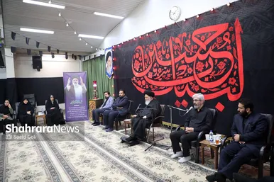 دیدار جمعی از خبرنگاران و کارمندان مؤسسه فرهنگی شهرآرا با نماینده ولی‌فقیه در خراسان‌رضوی