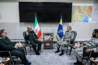نشست مشترک فرماندهان کل سپاه و ارتش به میزبانی سرلشکر وحیدی برگزار شد (۲۱ شهریور ۱۴۰۵)