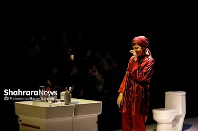 گزارش تصویری |  نمایش «هملت هپی‌اند»