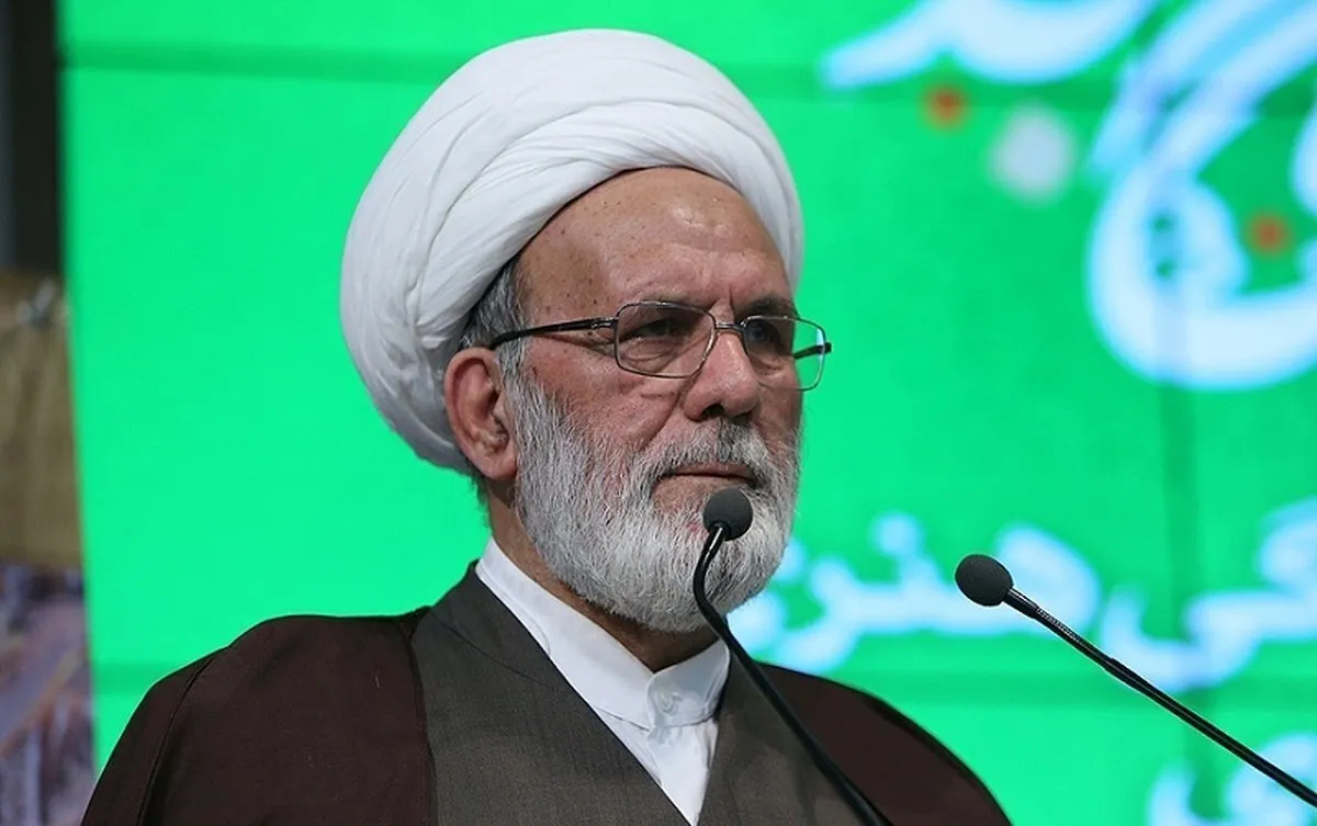 خطیب نماز جمعه مشهد: قدرت حکومت اسلامی زمینه‌ساز ناامیدی دشمنان است | همراهی با مردم، تنها راه گره‌گشایی از مشکلات کشور