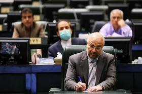 رئیس مجلس، قانون مربوط به بیمه کارگران ساختمانی را ابلاغ کرد