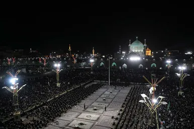 آئین خطبه خوانی شب عاشورا در حرم مطهر رضوی