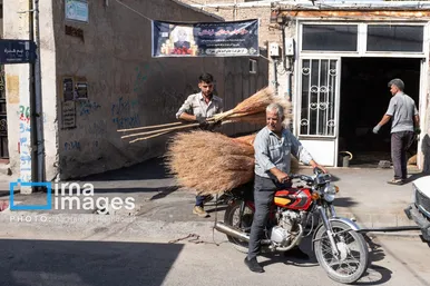 گزارش تصویری | جاروی سنتی قَرامَلِک