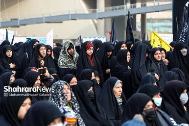 تشییع پیکر مطهر ۱۰ شهید گمنام در مشهد