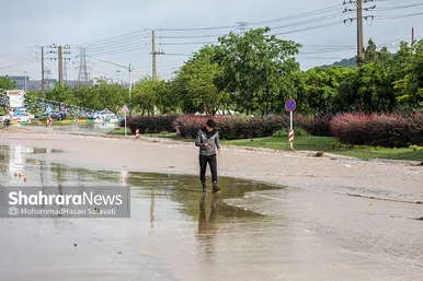 عکس‌هایی از سیلاب در خیابان‌های مشهد (۲۹ اردیبهشت ۱۴۰۳)
