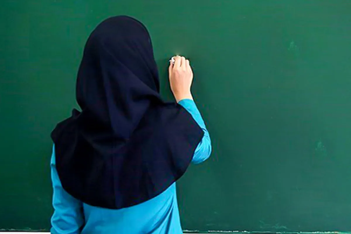 مدارس غیردولتی، روز‌های آخر سال، جیب شهروندان را می‌تکانند! | جیب خالی، شهریه اجباری!