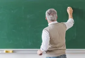 وزارت آموزش و پرورش: هیچ معلمی مهر امسال بازنشسته نمی&zwnj;شود