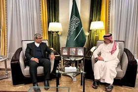 استاندار خراسان رضوی با محوریت توسعه پرواز&zwnj;های عربستان به مشهد، با سفیر این کشور دیدار کرد