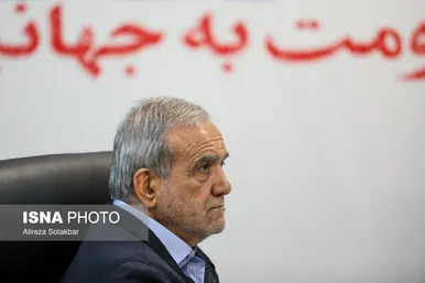 عکس‌هایی از سومین روز ثبت‌نام کاندیداهای چهاردهمین دوره انتخابات ریاست‌جمهوری ۱۴۰۳