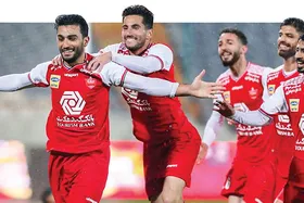 پرسپولیس اولین سه امتیاز لیگ را دشت کرد