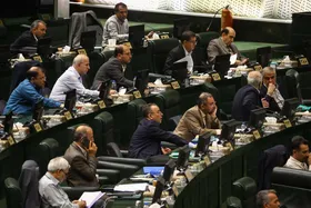 قوه&zwnj;قضائیه، میانجی مجلس و دولت در اجرانشدن حذف ۳ دهک یارانه&zwnj;بگیر پرونده وزارت کار
