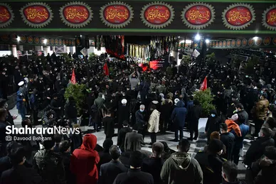 مراسم تدفین پیکر ۳ شهید گمنام در میدان شهدا مشهد