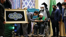 ویدئو | آیین رونمایی از دیوان اشعار سید&zwnj;رضا مؤید