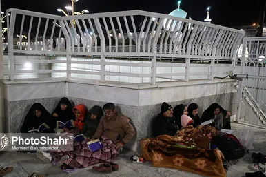 عکس| مراسم احیاء شب نوزدهم ماه رمضان در حرم مطهر رضوی (۱۱ فروردین ۱۴۰۳)