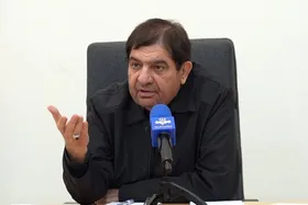 مخبر: دشمن برای مرتبه سوم میز مذاکره را به آتش کشید