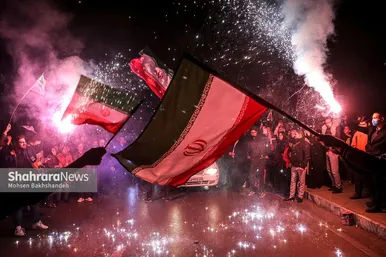 شادی مردم مشهد بعد از برد تیم ملی ایران ۲