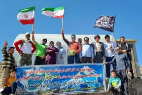 صعود مشترک کوهنوردان ایرانی و افغانستانی به قله ۲۸۳۶ متری بِزد