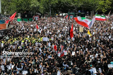 تصاویری از استقبال و تشییع پیکر رئیس جمهور رئیسی و شهدای خدمت در مشهد