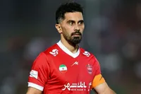 پایان ۱۳ سال حضور عالیشاه در پرسپولیس؛ جدایی توافقی کاپیتان