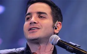 محسن یگانه مهاجرت نکرده