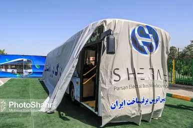 رونمایی از نخستین اتوبوس برقی کشور در مشهد