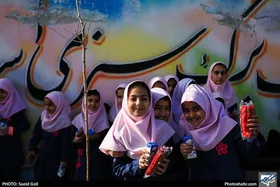 آغاز سال تحصیلی &laquo;اولی&zwnj;ها&raquo; و &laquo;هفتمی&zwnj;ها&raquo; از فردا (۲۹ شهریور ماه ۱۴۰۲) | ساعت شروع کلاس&zwnj;های درس مدارس در مشهد اعلام شد