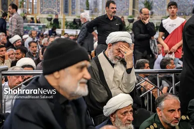 مراسم بزرگداشت شهدای خدمت در حرم مطهر رضوی