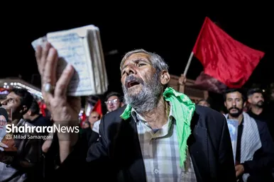 گزارش تصویری | اهتزاز پرچم سرخ «یا لثارات الحسین (ع)» در مسیر تشییع پیکر قائد شهید امت در مشهد