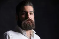 علی زندوکیلی خواننده تیتراژ «بهار شیراز» شد