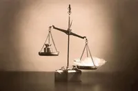 عدل الهی و معمای رنج! | چگونه به سؤالاتی که درباره عدل خداوند به ذهنمان می‌آید، پاسخ دهیم؟