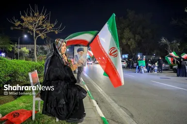 گزارش تصویری | سی‌وسومین شب حضور حماسی مردم مشهد در خیابان‌ها