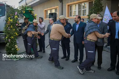 بدرقه کاروان خودرویی اربعین شهرداری مشهد مقدس