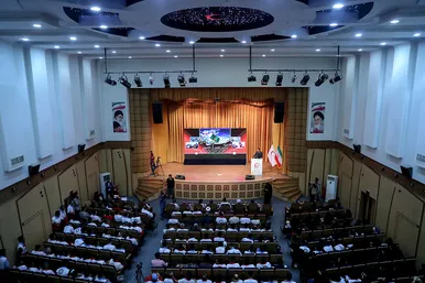  مراسم تجلیل از خادمین زائران پیاده هلال احمر
