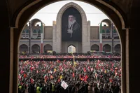 ویدئو | حال و هوای مصلای تهران در مراسم وداع با پیکر آقای شهید ایران (۱۳ تیر ۱۴۰۵)