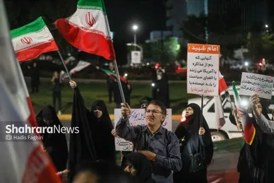 گزارش تصویری | مراسم انتخاب چهره هنری انقلاب اسلامی خراسان رضوی ۱۴۰۴ در مشهد