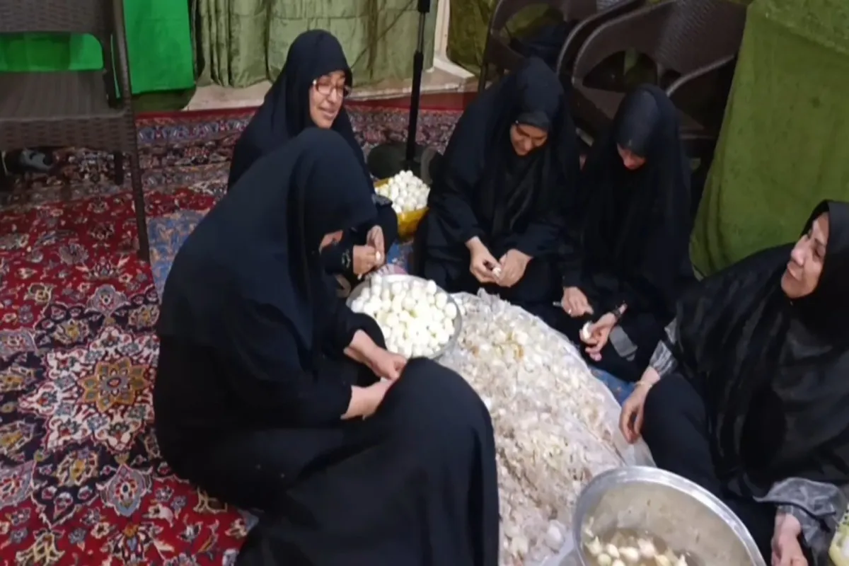 آماده‌باش عاشقان انقلاب در مساجد محله‌های استان تهران برای میزبانی از زائران «امام شهید» + فیلم