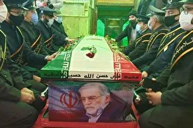 مراسم تشییع پیکر شهید محسن فخری زاده | شمخانی: سیستم&zwnj;های اطلاعاتی احتمال بروز حادثه را پیش&zwnj;بینی کرده بودند + فیلم