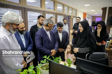 بازدید استاندار خراسان رضوی از موسسه فرهنگی شهرآرا