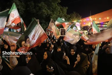 گزارش تصویری | نودونهمین شب حضور مردم مشهد در خیابان (۱۷ خرداد ۱۴۰۵)