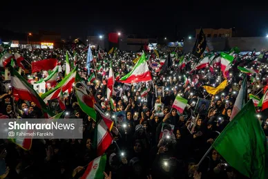 گزارش تصویری | خونخواهی رهبر شهید در میدان فجر مشهد