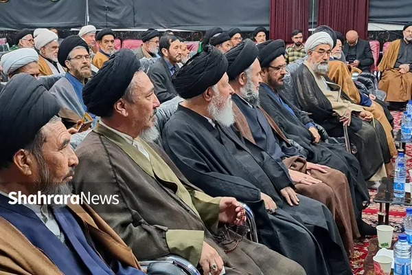 آیت‌الله علم‌الهدی: برادران افغانی و ایرانی دوتا نیستند، یکی‌اند، چون دل‌هایشان متوجه ولایت اهل بیت است + فیلم