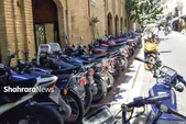 محاصره ترافیکی بازار امام رضا (ع) توسط موتور سیکلت‌ها | پا در رکاب حادثه در حوالی بازار هویتی مشهد