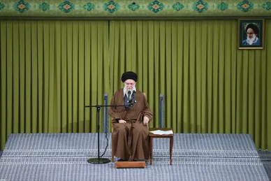 گزارش تصویری | دیدار هزاران نفر از مداحان و ستایشگران اهل بیت(ع) با رهبر انقلاب اسلامی