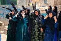 «چایینه»، آیینی زنانه و کهن در کوه‌های زاگرس| زنان ایلامی عاشورا را با زبان متفاوت روایت می‌کنند
