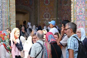 پاسخ مقامات وزارت خارجه به سفیر روسیه در مورد اجبار حجاب و ممنوعیت مشروبات الکلی در ایران