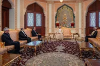 دیدار وزیر امور خارجه ایران با سلطان عمان | تأکید عراقچی بر ایجاد سازوکار امنیت دسته‌جمعی منطقه‌ای عاری از مداخله خارجی (یکشنبه، ۶ اردیبهشت ۱۴۰۵) + فیلم