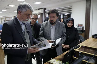 گزارش تصویری |  بازدید وزیر فرهنگ و ارشاد اسلامی از مؤسسه فرهنگی شهرآرا (۲۶ دی ۱۴۰۳)
